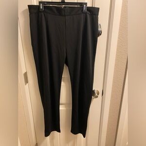 NWT MODA XL Pants Black Skinny Leg Style Stretch Slacks Back Zip No Pockets